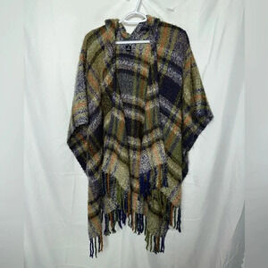 Echo wrap  sweater hoodie one size